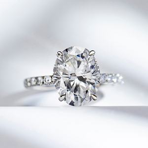 Anillo de Compromiso Messi Fine Jewelry, Oro Blanco de 18K, Corte Ovalado, Diamante de Laboratorio - Product Image 1