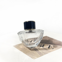 Boîte à parfum vide transparente de forme unique, emballage cosmétique, flacon d'huile essentielle 80 ml, flacon de parfum de luxe transparent