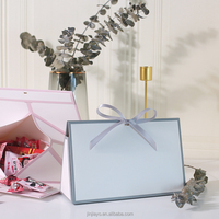 Boîte cadeau pliable personnalisée, design unique, boîte d'emballage pour bonbons et chocolats avec poignée en ruban pour mariage