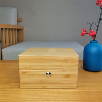 Boîte de montre en bambou personnalisée avec couvercle à charnière élégant et logo personnalisé