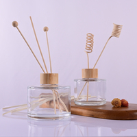 Top Qualité Verre 100ml Vide Bouteille D'huile Essentielle Reed Diffuseur Bouteille En Verre Bambou Bouchon En Bois pour Huiles D'aromathérapie