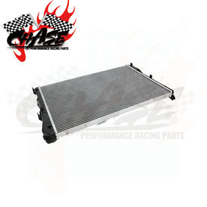Radiateur de <span class=keywords><strong>voiture</strong></span> automatique de système de refroidissement adapté pour mercedes-benz C300 C350E C400 C43 AMG C450 AMG 15-21 A0995002103 A0995007303 pièces d'auto - Product Image 3