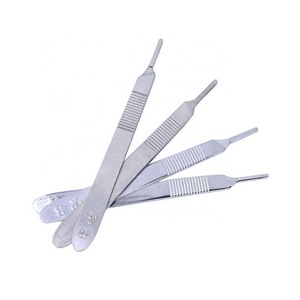 Mango de Bisturí de Acero Inoxidable Reutilizable y Esterilizado Profesional para Cirugía # 3 # 4 # Porta Cuchillas de 7 Plazas para Dentistas - Product Image 1