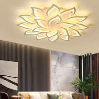 Lampe de plafond de style européen avec motif de fleur de lys, design créatif en acrylique, moderne, minimaliste, élégante pour hôtel, chambre à coucher, salon