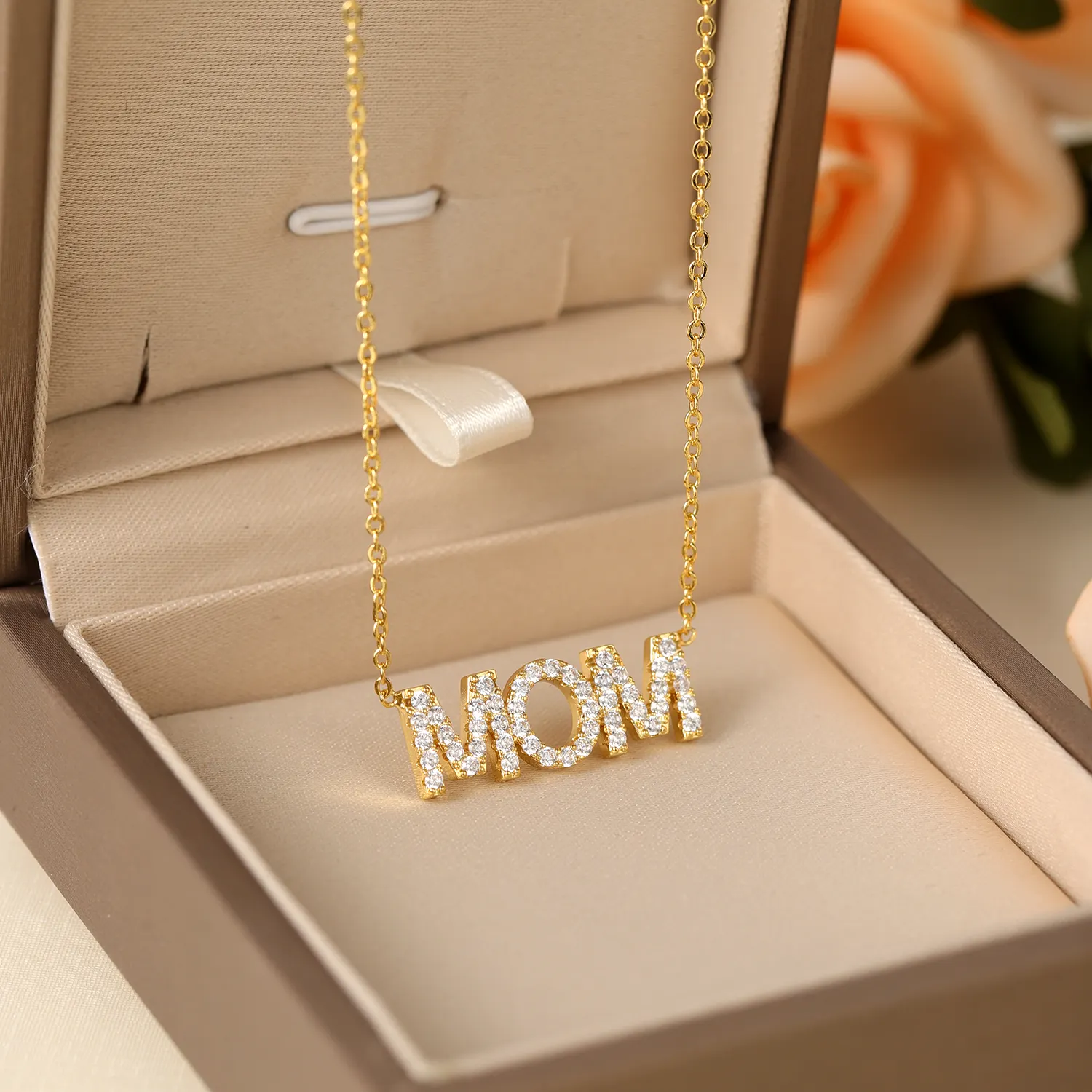 Acero inoxidable 18K chapado en oro impermeable collar de diamantes de imitación regalo del Día de la madre