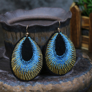 Boucles d'oreilles pendantes en forme de plume Bohème, fil de lin, bijoux de fête pour femmes, boucles d'oreilles pendantes tendance - Product Image 3
