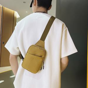 Nouvel Arrivage Sac Bandoulière Unisexe Design Oxford Personnalisable Logo Petit Sac Carré Noir Imperméable à Bouton Poitrine - Product Image 5