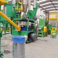 Machine de broyage de circuits imprimés à haute efficacité pour la séparation des métaux et des non-métaux dans la ligne de recyclage des déchets électroniques