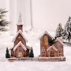 LINGKAI Village de Noël en bois floqué avec lumières LED, mini cabane rustique en bois, décoration de table pour les fêtes - Product Image 2