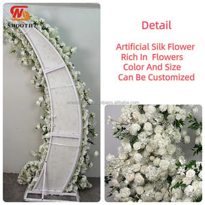 Arches de fleurs artificielles en soie blanches et volumineuses de 6 et 7 pieds, personnalisables, pour la décoration de mariages et de fêtes - Vente en gros - Product Image 2