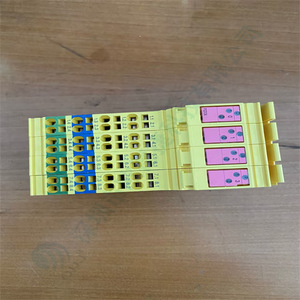 Phoenix Contact IB IL 24 PSDO 8-PAC-2985631 Digital Output Module 8 I O General Use - Product Image 2