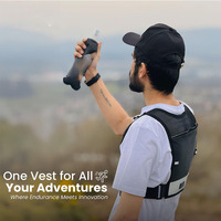 Gilet de course unisexe sportif en nylon respirant avec porte-téléphone et porte-bouteille réglable, gourde souple 500 ml, réfléchissant pour les sports de plein air