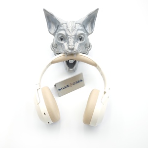 Support pour casque en acier inoxydable imprimé en 3D au design cool : Décorez votre bureau avec des produits 3D innovants - Product Image 1