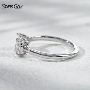 Anillo de Compromiso Ajustable StarsGem de Oro Sólido de 10K con Baño de Rodio, Diamante Cultivado en Laboratorio de 1.0CTW E VS, Corte Ovalado, Estilo Toi Et Moi - Product Image 3