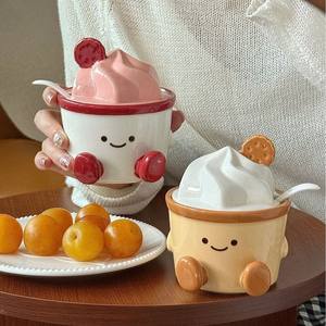 Ensemble de pots à épices en céramique - Contenants à épices de haute qualité pour la cuisine avec un design amusant et mignon de dessin animé, lavage à la main uniquement - Product Image 1