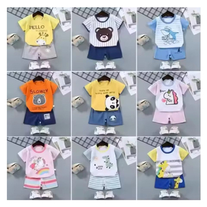 Vente en gros d'ensembles de robes en coton pour enfants avec t-shirt, jupe, salopette et pantalon pour filles, tenues d'été - Product Image 2