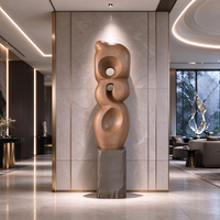 Ornement sculpté en bois pour hôtel et B&B, sculpture verticale abstraite haut de gamme pour unité modulaire et salon