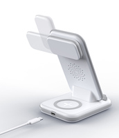 Support de chargeur sans fil 3-en-1 15W à charge magnétique rapide PD/QC avec réveil de bureau pour iPhone 13/14/15/16/17, Apple Watch et écouteurs