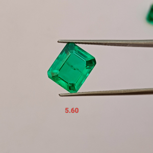 Piedra Preciosa Verde Cultivada en Laboratorio, Corte Personalizado en Múltiples Formas, Alta Claridad y Calidad, para Joyería Artesanal - Product Image 4