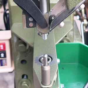 <span class=keywords><strong>Machine</strong></span> à riveter semi-automatique pour écrous à riveter M8, longueur de rivetage 10-30 mm - Product Image 6