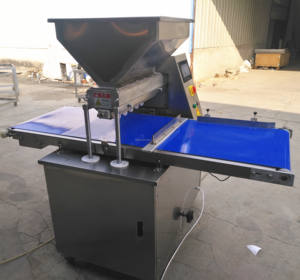 Nouvelle machine automatique de fabrication de muffins et de gâteaux, remplissage de pâte à gâteau, remplisseur de cupcakes, vente en tête - Product Image 4