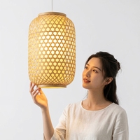 Lampe suspendue en bambou et rotin tressé à la main, lanterne ovale, lampe d'ambiance chaleureuse pour la maison, le restaurant, l'hôtel