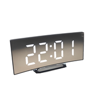 Horloge de bureau électronique moderne en gros avec affichage à aiguilles, en résine, radio et détection tactile