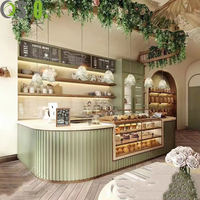 Comptoir d'affichage de nourriture en bois Comptoir d'affichage doux en verre Conception de comptoir de café avec vitrine à gâteaux