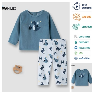 定制保暖棉混纺天鹅绒男婴睡衣家居服龙城堡印花上衣印花长裤儿童套装家庭配套 - Product Image 1