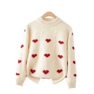 Maglione da ragazza Jacquard con cuore caldo caldo e in lana 100% personalizzata per l'inverno - Product Image 1