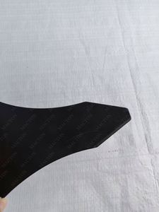 Cuchilla para Cortacésped de Acero al Manganeso de 255 mm (10 Pulgadas) - Product Image 2