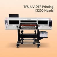 Impresora UV DTF de 60 cm con 3 cabezales I3200 para etiquetas de ropa de TPU, transferencia de calor, impresión personalizada