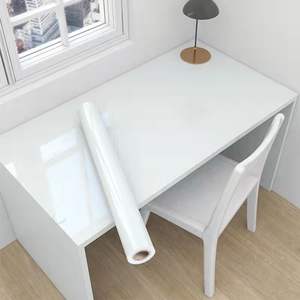 Pegatinas de papel tapiz autoadhesivas de PVC de mármol brillante personalizadas, película decorativa de <span class=keywords><strong>vinilo</strong></span> de grano de mármol de mesa para salpicaduras de <span class=keywords><strong>cocina</strong></span> - Product Image 4