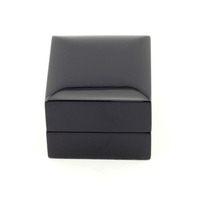 Boîte à bijoux rectangulaire en bois doré brillant avec doublure en velours, fabriquée par des artisans amish, couleurs personnalisables, logo personnalisé, boîte cadeau moderne