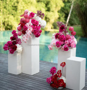 Composition florale artificielle rose vif et rose pâle, anneau floral, centre de table de mariage, grande boule de fleurs - Product Image 6