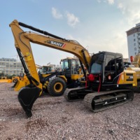 Excavadora Usada de Alta Eficiencia Sany SY135C de 13 Toneladas, con Bombas Hidráulicas de Alto Rendimiento y Motor Isuzu Original en Stock