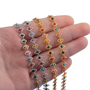 Collier Exquis à Chaîne Oculaire de Couleur Tendance, Style Unique, Adapté aux Hommes et aux Femmes, Bijoux de Haute Qualité - Product Image 4