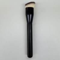 Nouvelle brosse plate en poils synthétiques avec manche en bois écologique, 15 cm, certifiée ISO9001, 1 pièce, pour fond de teint, anticernes, poudre libre, maquillage
