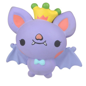 Jouet mignon en mousse PU en forme de chauve-souris avec couronne et nœud papillon, figurine de personnage de dessin animé à collectionner - Product Image 1