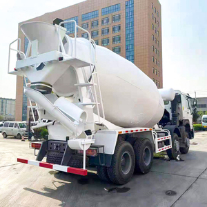 Camión Mezclador de Cemento SINOTRUK de 6 Metros Cúbicos, 8, 10 y 12 M3, Camión Mezclador de Concreto Howo - Product Image 4
