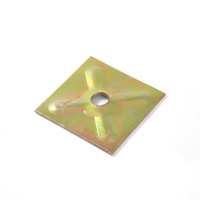 Accessoires de coffrage pour la construction : Plaques carrées de fixation pour barres de tirage en béton D15/D17mm