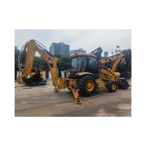 Tractopelle d'occasion japonaise, fabriquée au Japon, de marque Caterpillar, modèle CAT420F, avec une excellente qualité. - Product Image 1