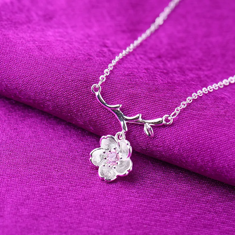 Silver-plated branch cherry blossom necklace Japanese cute sweet simple flower pendant clavicle chain necklace