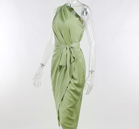Vêtements pour femmes longue robe élégante décontractée nouvelle ceinture d'épaule inclinée irrégulière mince soie Satin dames robes de soirée