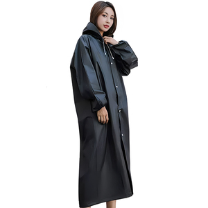 في الهواء الطلق مقاوم للماء معاد تدويره للنساء البالغات والرجال ببطاقة شفافة محمولة بونشو - Product Image 6