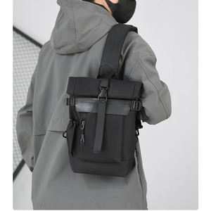 Sacs à bandoulière personnalisés IStapromo Gifts pour hommes, sacs à dos à enroulement imperméables, sacs de poitrine pour l'école, sacs messagers pour femmes - Product Image 1