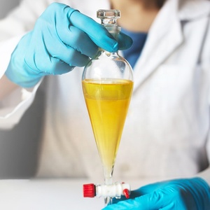 Entonnoir de séparation en verre de laboratoire en forme de poire avec robinet en PTFE ou en verre - Product Image 1