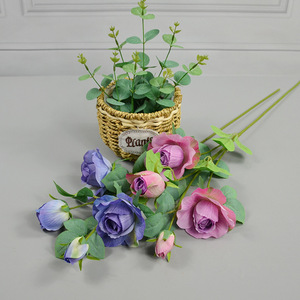 Roses artificielles Dongchen Crafts, 4 têtes, fleurs en soie pour décoration intérieure, présentation de mariage - Product Image 3