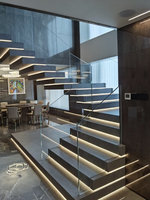 Escalier intérieur superposé sur mesure pour villa, duplex, appartement, structure en acier