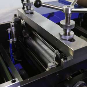 Machine <span class=keywords><strong>de</strong></span> découpe automatique à grande vitesse Traitement du papier indépendant <span class=keywords><strong>de</strong></span> petits et grands rouleaux - Product Image 2